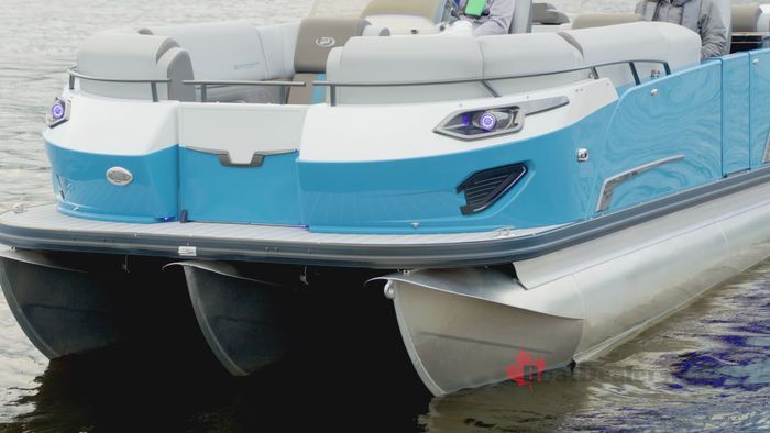 princecraft-vogue-27xt-pontoons