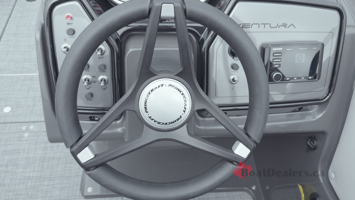 princecraft-ventura-224-dash-layout