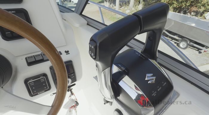 suzuki-repower-helm-station