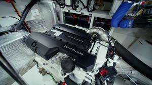 volvo-ips800-engine-overhead