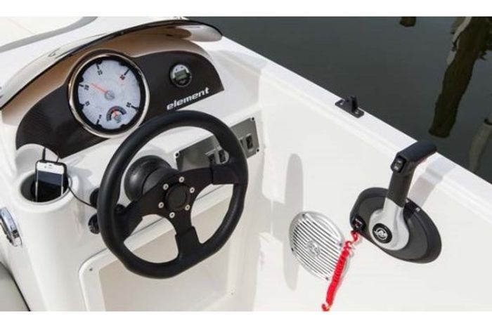 bayliner element helm