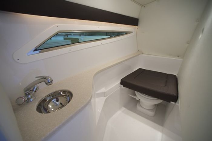 cobalt 336 bowrider porta poti