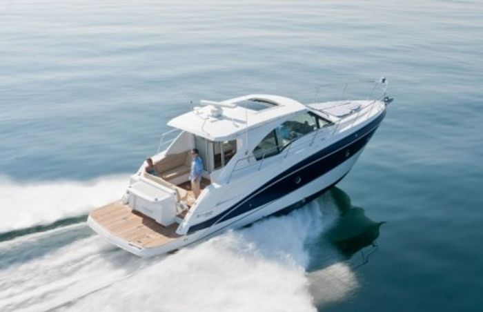 Cruisers Yachts 41 Cantius 0449