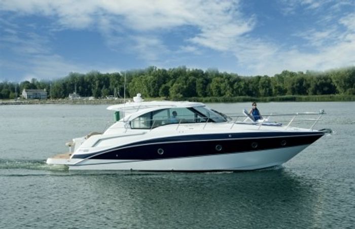 Cruisers Yachts 41 Cantius 8668