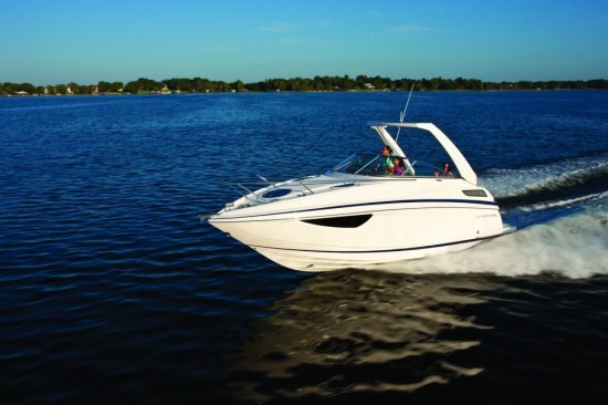 2013 Regal 28 Express Cruisers Boat Review - BoatDealers.ca