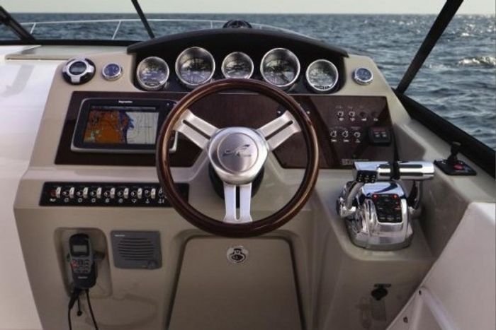 searay 370 venture helm