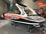 2017 Regal 2100 RX Surf V8300 FWD Drive