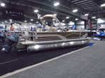 2017 Sylvan 8522 Mirage Entertainer -SYLP066