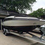 2016 Crownline E4