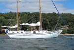 1991 BRUCE ROBERTS Spray Fiberglass Ketch