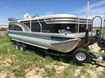 2017 Princecraft Quorum 23SE