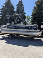 Starcraft 2024 LX 18 F W/40 HP YAMAHA includes custom matched fac