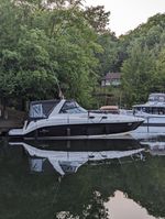 Rinker 2005 342