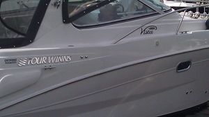 2002 Four Winns 298