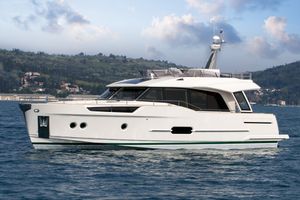 Greenline Hybrid 48 2017