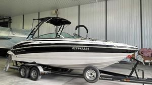 CROWNLINE 245 SS 2011