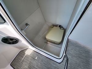 2017 Regal 22 Fasdeck