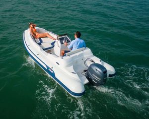 AB Inflatables Nautilus 15 DLX 2026