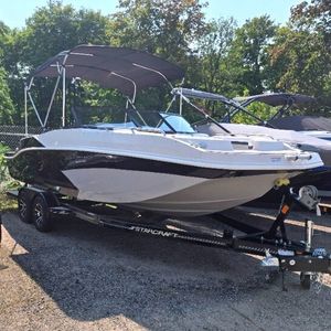 2023 Starcraft Marine SVX 230 IO