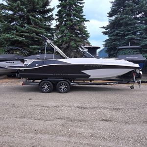 2023 Starcraft Marine SVX 230 IO