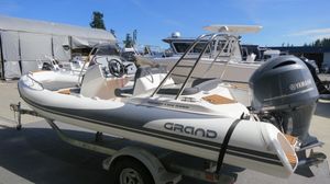 2023 Grand G580HGLF White