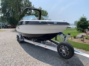 2024 Crownline 250XSS