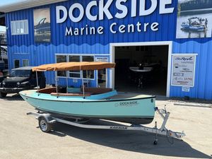 2022 Vision Marine Technologies Fantail 217