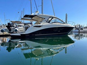 2019 Sea Ray 350 Sundancer Coupe