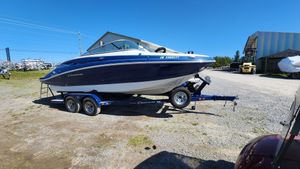 2018 Crownline E22