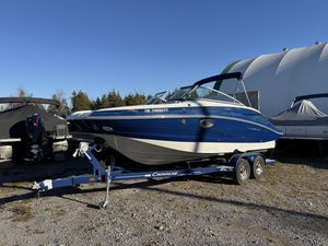 2018 Crownline E22