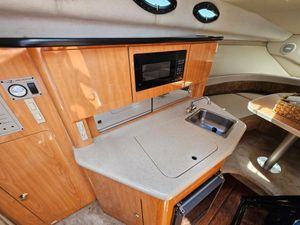 2000 Regal 2660 Commodore for sale in Belleville, ON, photo 11