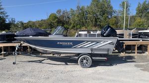 2024 Smoker Craft Pro Angler 182 XL Blue Suzuki DF175
