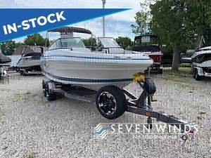 2024 Crownline 240SS