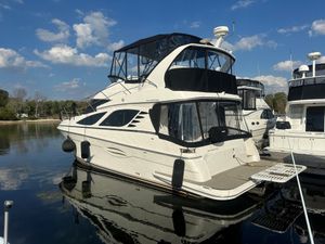 2005 Silverton 38 Sportbridge
