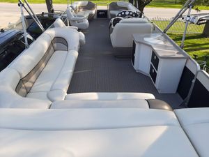2003 SunTracker