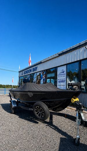 2023 Lund Pro-V Musky XS 1875 XS