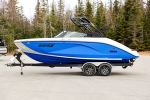 2024 Yamaha 222XD