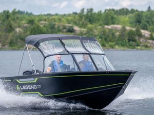2022 Legend 18 XTE