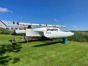 1997 Trimaran Farrier F9A