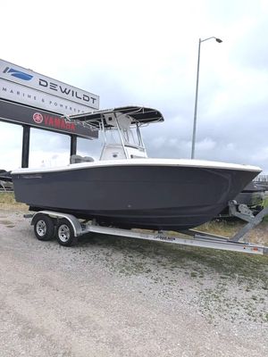 2022 AQUASPORT 2100 CC WITH 200HP MERCURY