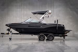 2021 Mastercraft XT 20