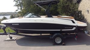 2020 Bayliner VR5