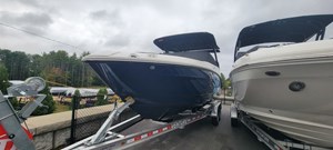2025 Sea Ray 260 SLX