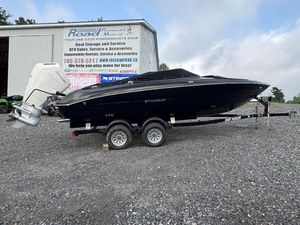 2024 Stingray 23 OSX black