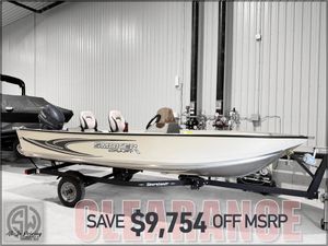 2023 Smoker Craft Angler / Patriot 16 SC - DEMO - LOW HOURS