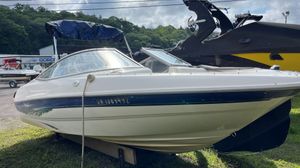 1998 Bayliner 180 Capri
