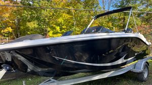 2024 Bayliner M19