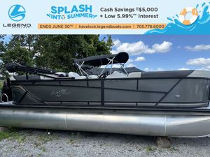 2023 Sunchaser Geneva 22 LRDH Poly-Tritoon