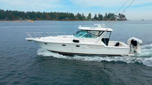 Tiara 3700 Open 2000