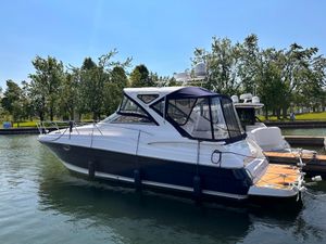 2007 Regal 3760 Sport Yacht
